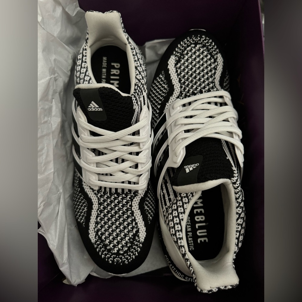 Adidas- Ultra Boost